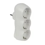 Végkiárusítás ADAPTER TRIPLA FEHÉR
