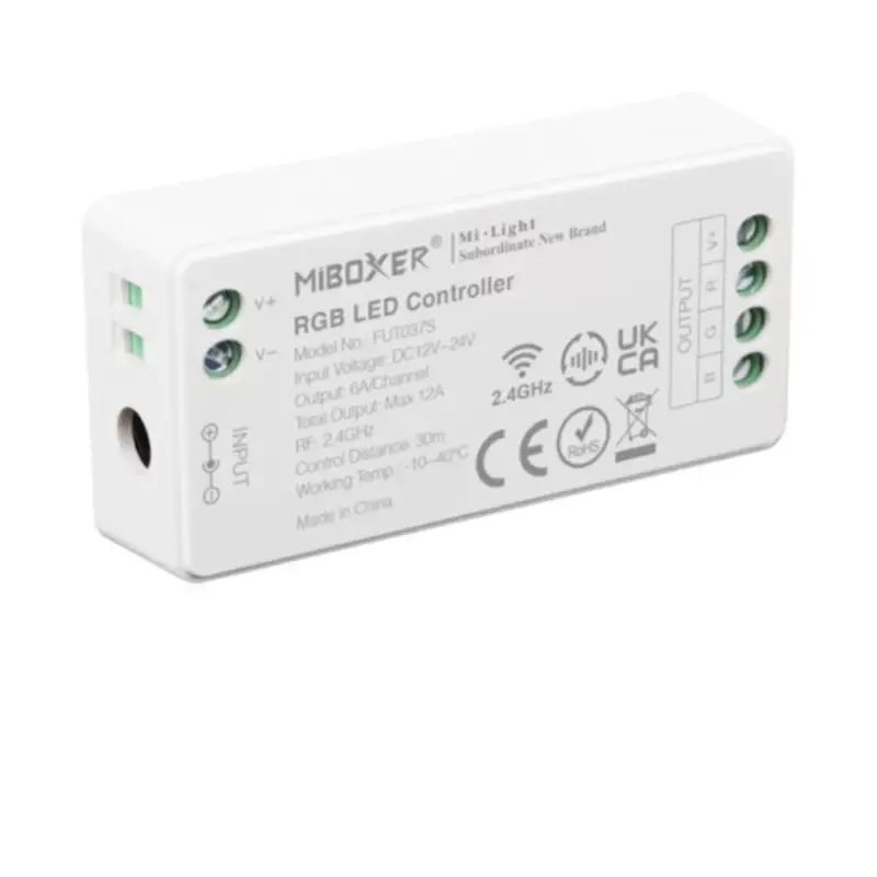 Kiárusítás Univerzális csoport (zóna) vezérlő , 3in1 , RGB / RGBW /RGB-CCT , dimmelhető , group control , SMART , RF , Miboxer (Mi-Light) , FUT037S+
