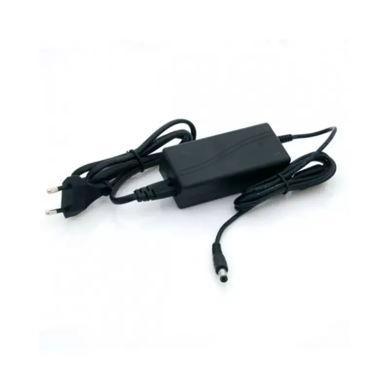 Utolsó esély LED tápegység , 12 Volt , 80 Watt , 6,5A , dugvillás