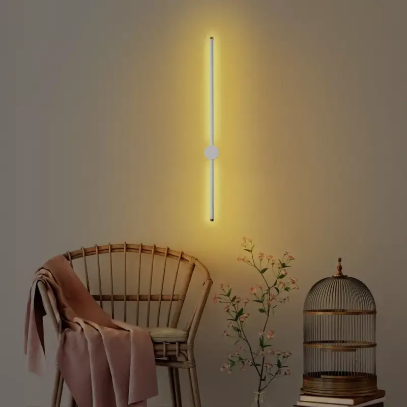 Biztonságos vásárlás Stílusos fali lámpa, fehér fém ház, 91 x 10 x 7 cm | IP20 besorolású, SMD LED 13W 3000K | Tökéletes modern nappalikba, hálószobákba és folyosókba, karcsú kialakítás tartós alaplappal