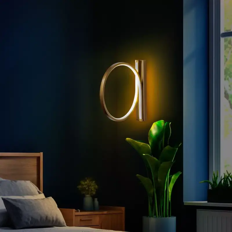 Elegáns arany fali lámpa, fém ház, 30 cm átmérő, 50 cm mélység | IP20 besorolású, beépített LED 12W 3000K | Tökéletes modern nappalikba, hálószobákba és folyosókba, stílusos és funkcionális világítási megoldás Alacsony ár