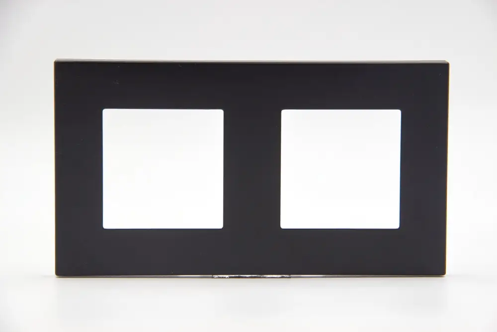 Z-Switch 2-es műanyag keret Fekete Alacsony ár