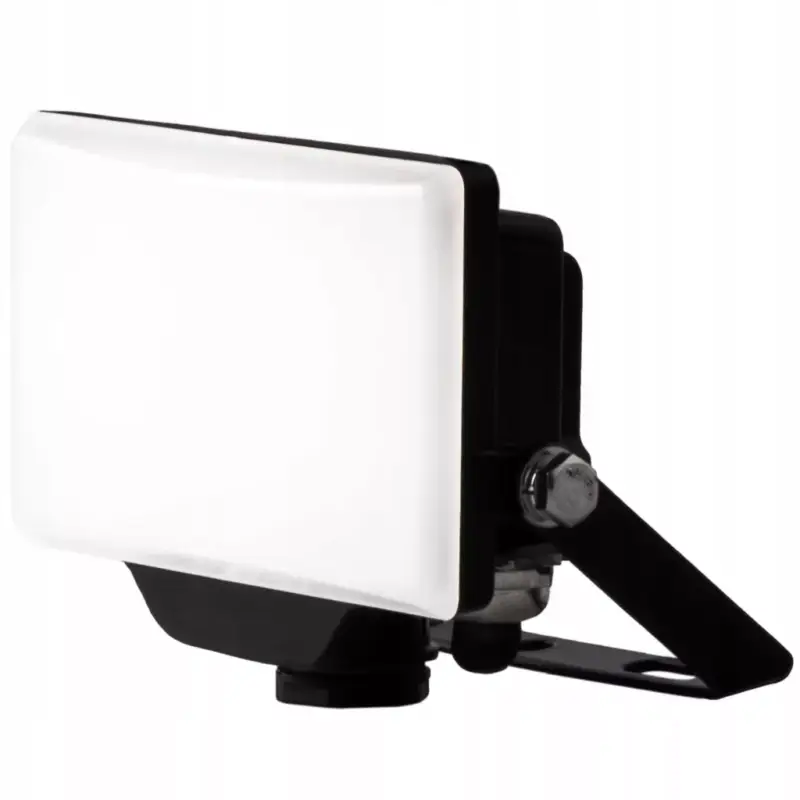 Szuper ajánlat LED-es reflektor Halogén 10W 4000K 900lm IP65 Ecolight