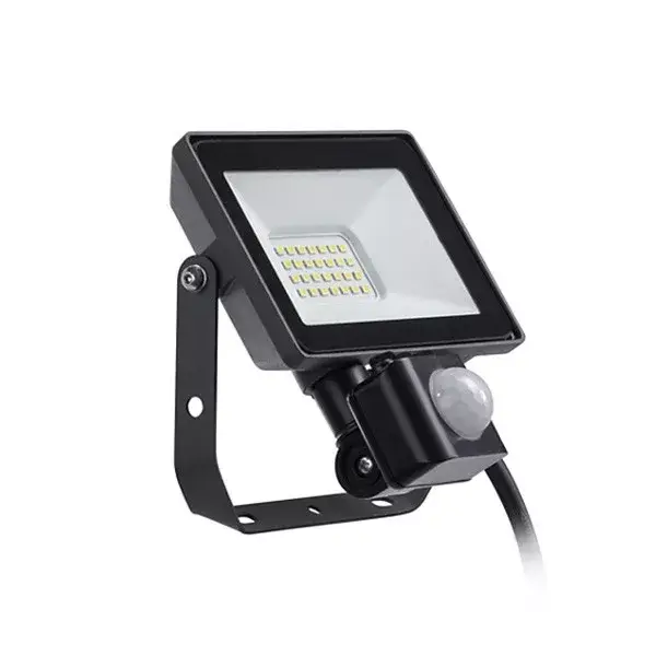 Szuper ajánlat LED-es reflektor 20W 1800lm 3000K IP65 fekete mozgás- és szürkületérzékelővel ProjectLine Floodlight PHILIPS