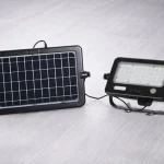 Olcsó LED napelemes lámpa levehető panellel, 10W (1100lm), 4000K