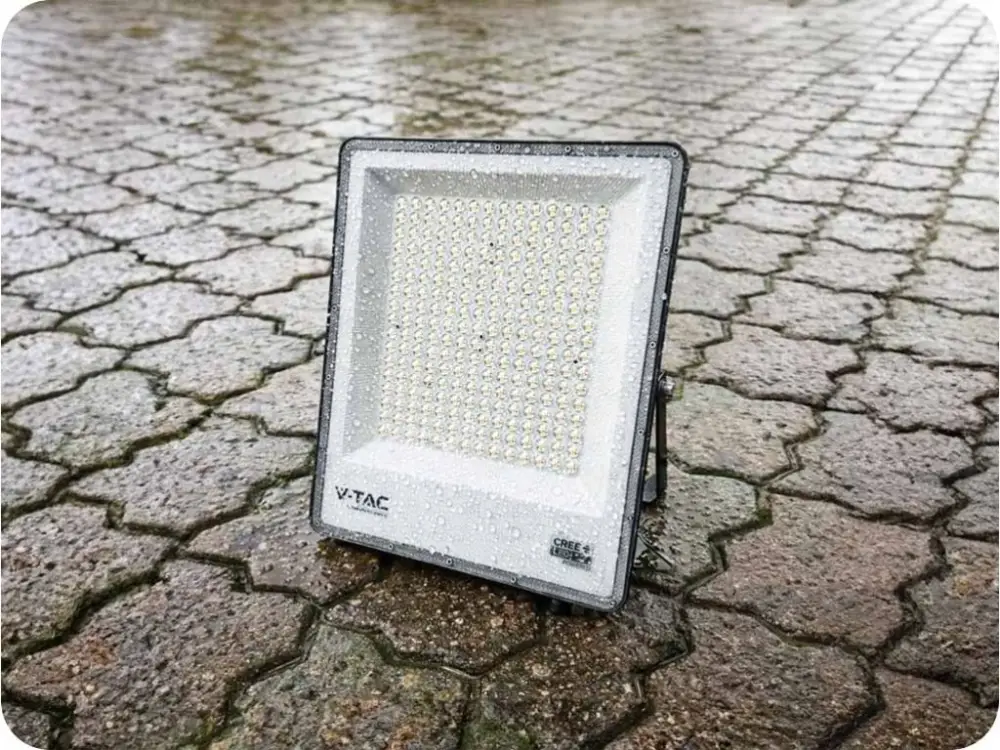 Szuper akció LED reflektor 200W, 16450lm, CCT színváltás 3000K/4000K/6500K, CREE CHIP, SZÜRKE